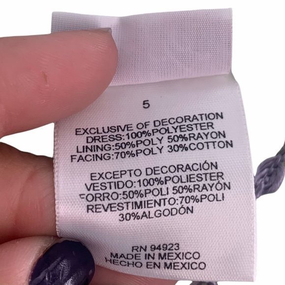 Bryan & Co Green Lilac Dress with Flowers & Ribbon Girls Dress Size 5 With Flaws - Picture 9 of 9